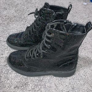 Black glittery boots big kids size 4